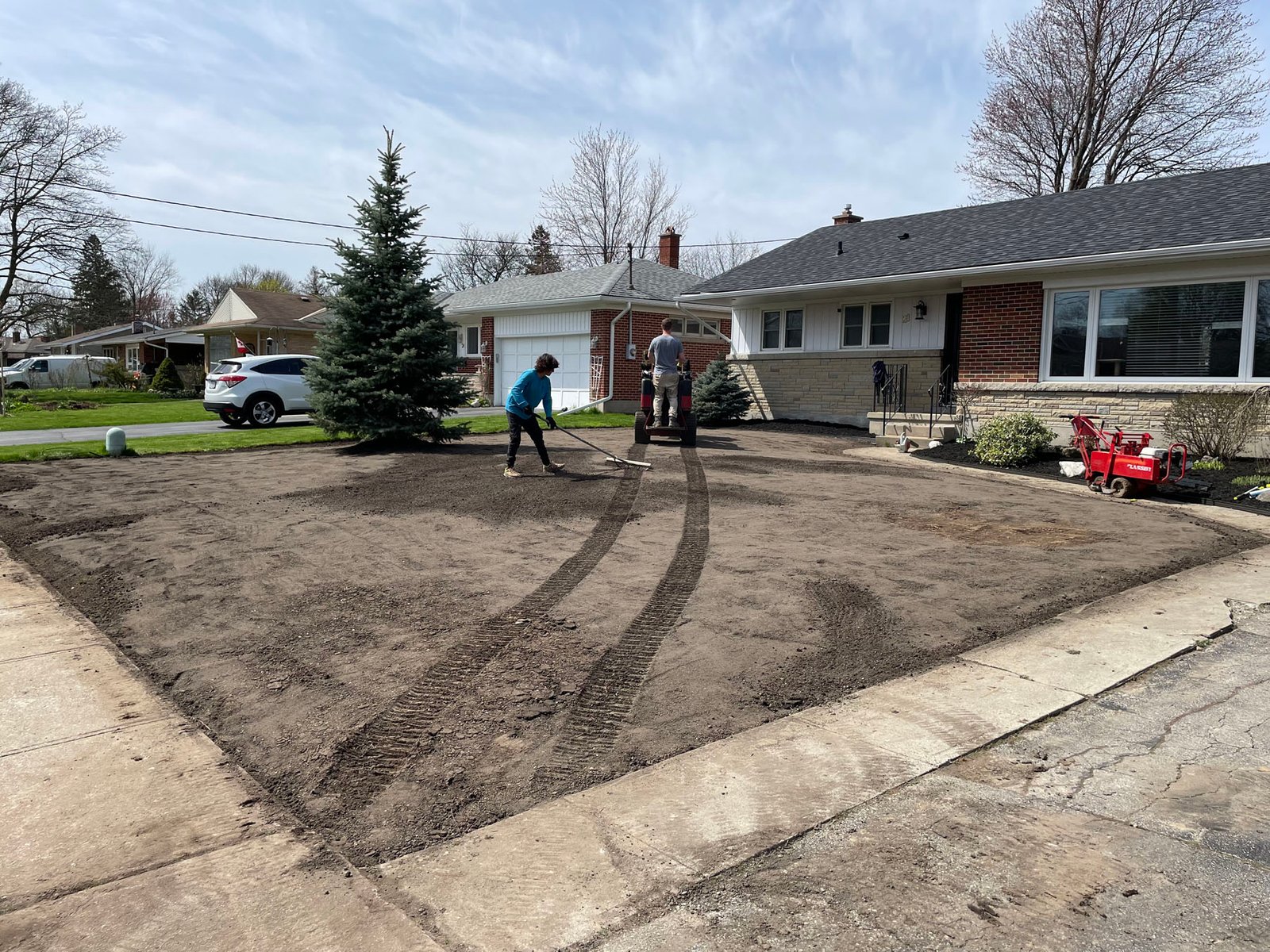 Topsoil Grading & Local Soil Preparation in Cambridge